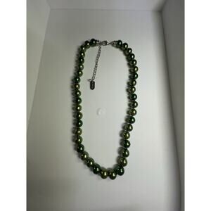 Kissaka Green Glass Faux Pearl Necklace 18-20”